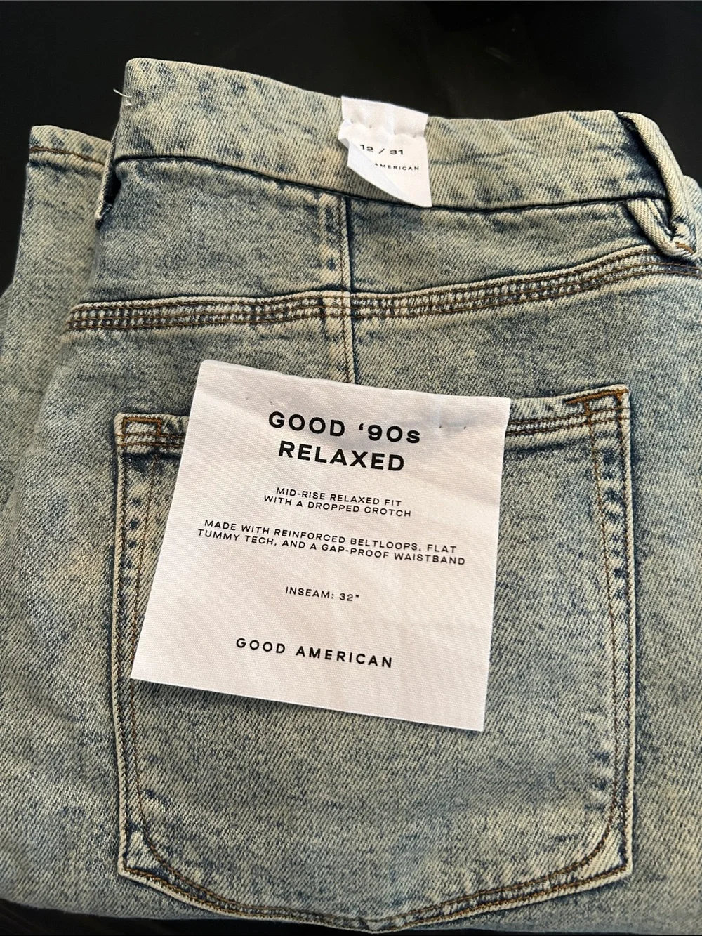 Good American Light Wash High-Rise Mom Jeans NWT